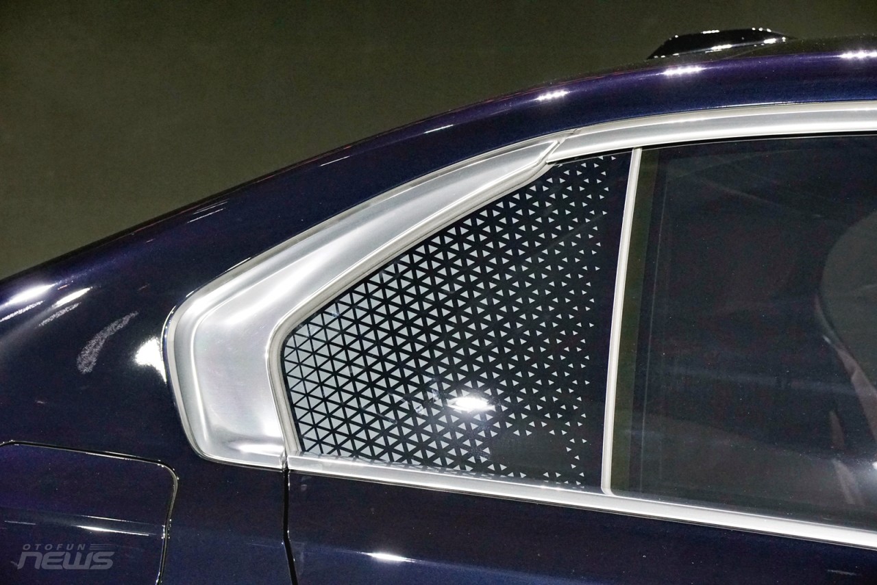 Cận cảnh BMW 7-Series 2023 giá từ 5,199 tỷ đồng tại Việt Nam Cận cảnh BMW 7 Series 2023 giá từ 5,199 tỷ đồng tại Việt Nam