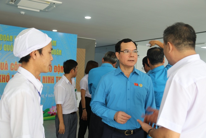 Chủ tịch Tổng LĐLĐ Việt Nam tiếp xúc cử tri chuyên đề là công nhân tại Ninh Thuận