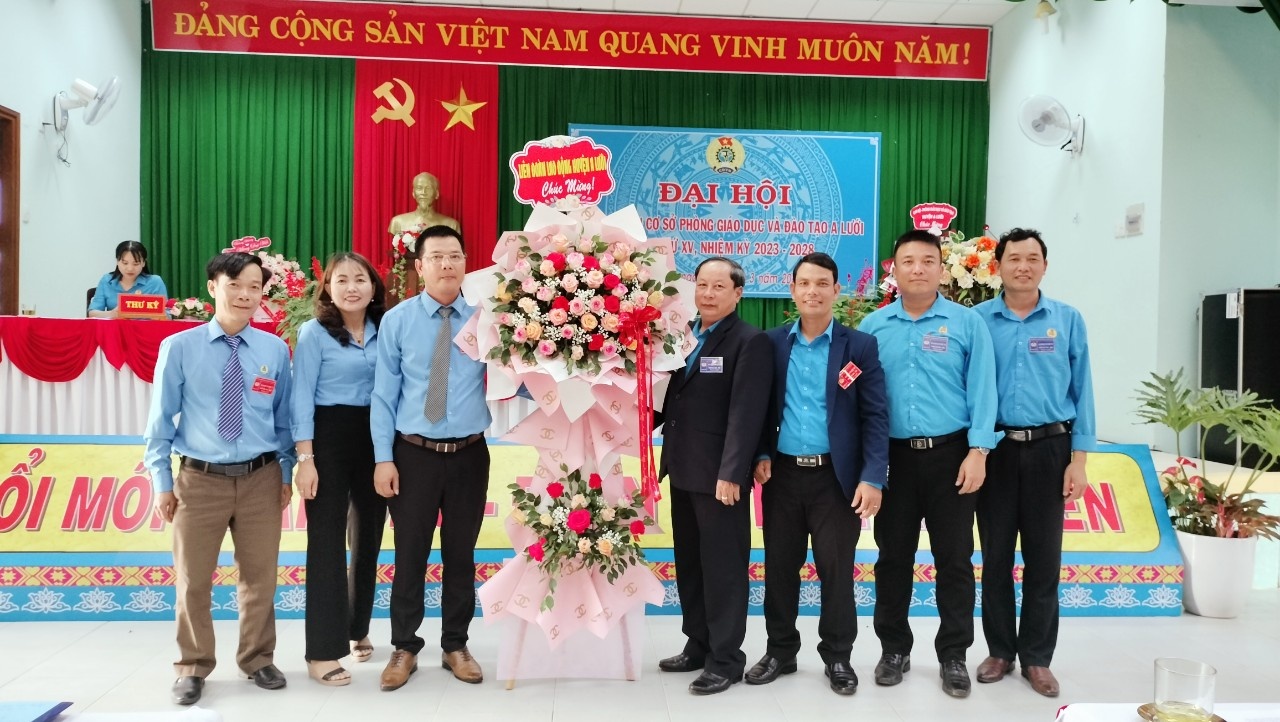 Một huyện miền núi tỉnh Thừa Thiên Huế hoàn thành đại hội CĐCS nhiệm kỳ 2023 - 2028 Một huyện miền núi tỉnh Thừa Thiên Huế hoàn thành đại hội CĐCS nhiệm kỳ 2023 - 2028