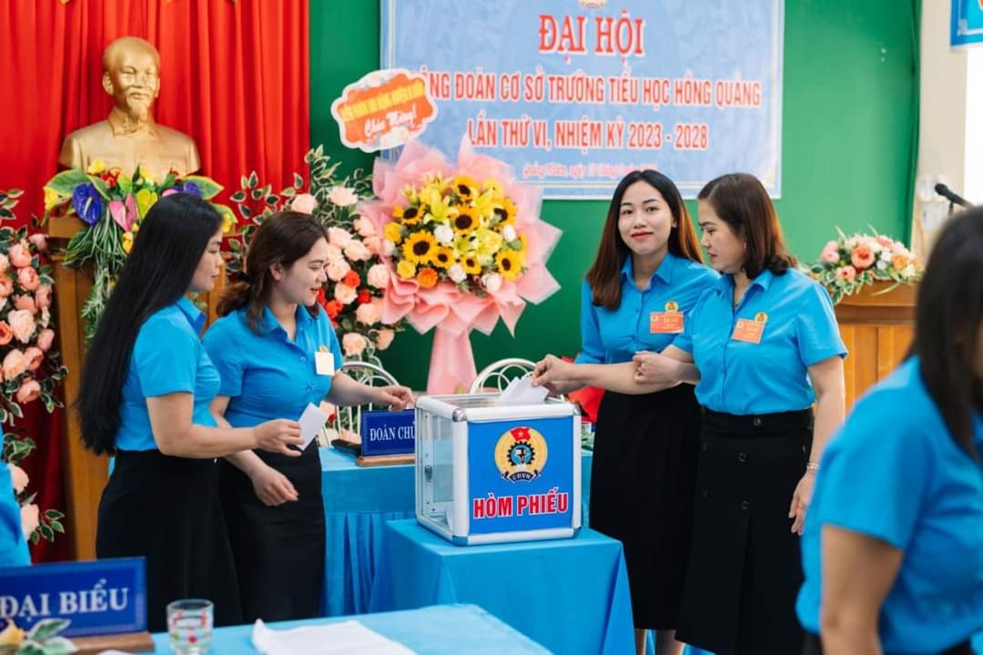 Một huyện miền núi tỉnh Thừa Thiên Huế hoàn thành đại hội CĐCS nhiệm kỳ 2023 - 2028 Một huyện miền núi tỉnh Thừa Thiên Huế hoàn thành đại hội CĐCS nhiệm kỳ 2023 - 2028