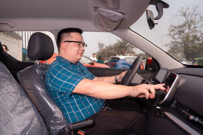 VinFast VF 5 Plus - Cú hích trên thị trường ô tô điện VinFast VF 5 Plus - Cú hích trên thị trường ô tô điện ảnh 2