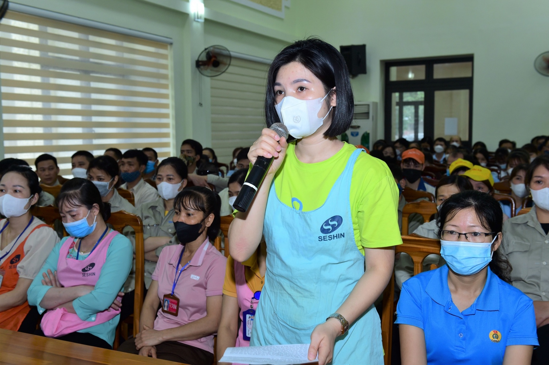 Tuyên Quang: Công nhân gửi gắm nhiều kiến nghị với đại biểu Quốc hội