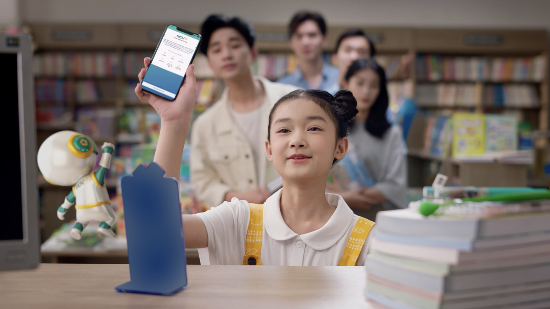 Người bạn đồng hành đến từ tương lai của trẻ em Người bạn đồng hành đến từ tương lai của trẻ em