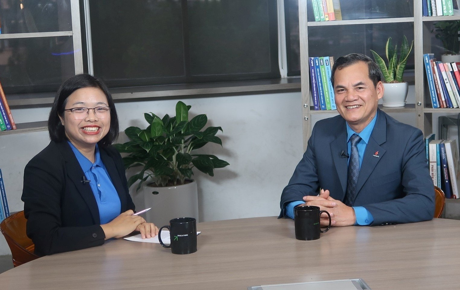 Đồng chí Hồ Trọng Thoán: Hy sinh phụ cấp đổi lấy niềm tin Đồng chí Hồ Trọng Thoán: Hy sinh phụ cấp, đổi lấy niềm tin