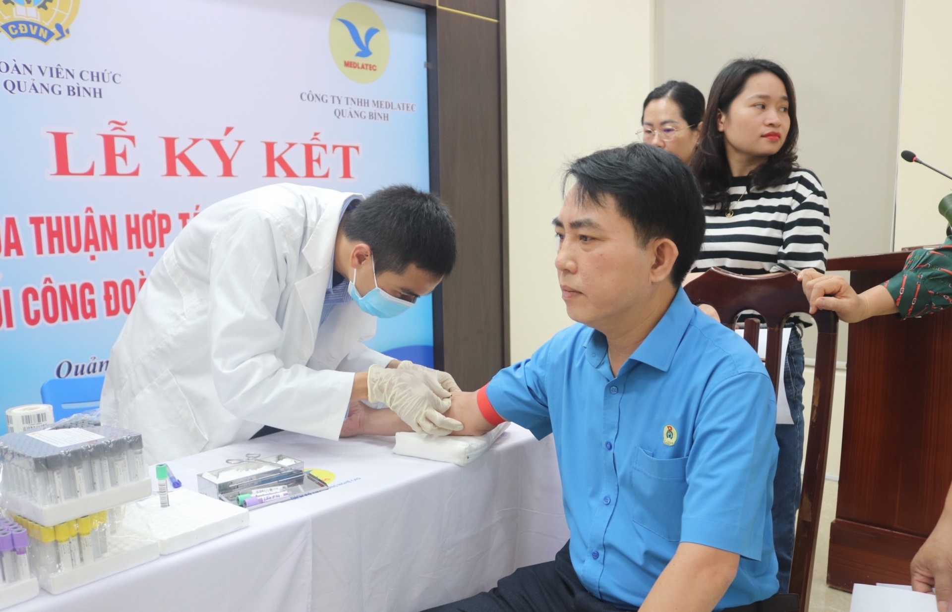 Công đoàn Viên chức tỉnh Quảng Bình: Nâng cao chất lượng chăm sóc sức khỏe cho đoàn viên Công đoàn Viên chức tỉnh Quảng Bình: Nâng cao chất lượng chăm sóc sức khỏe cho đoàn viên