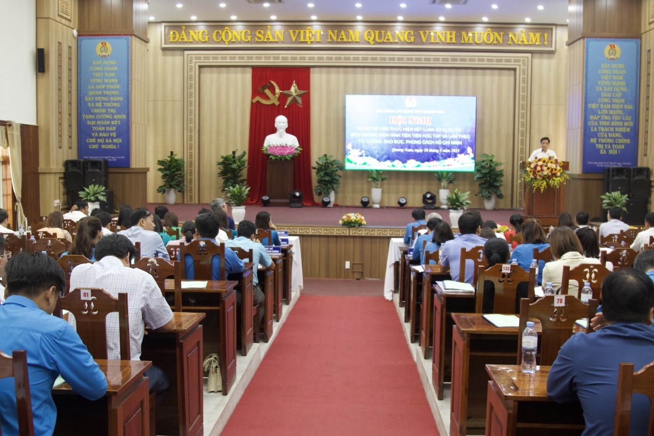 34 tập thể, cá nhân được tuyên dương học tập và làm theo đạo đức Chủ tịch Hồ Chí Minh 34 tập thể, cá nhân được tuyên dương học tập và làm theo đạo đức Chủ tịch Hồ Chí Minh