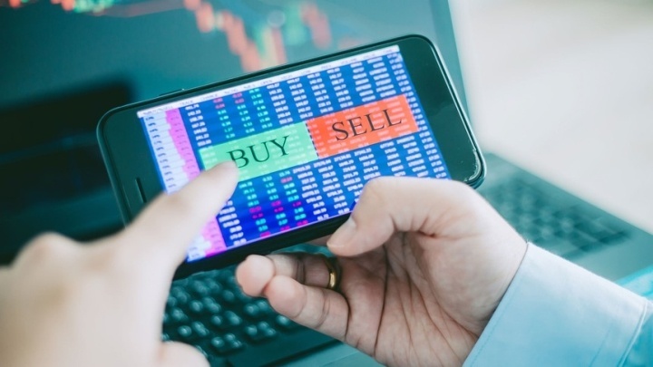 Chủ tịch Nam Long, Tổng giám đốc Phát Đạt đăng ký bán ra hàng triệu cổ phiếu