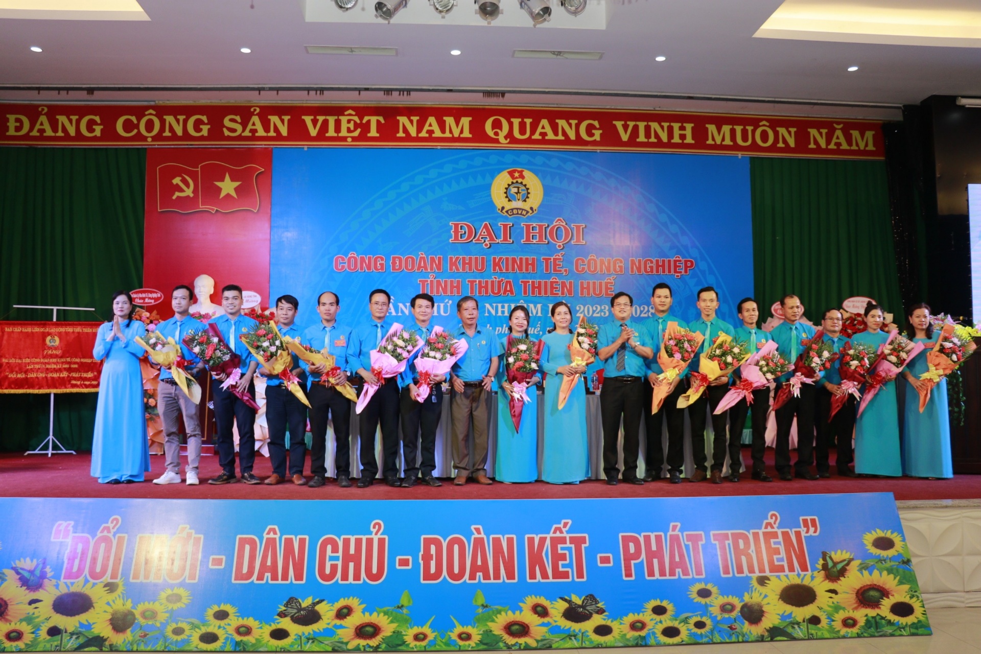 Tổ chức thành công đại hội điểm Công đoàn Khu Kinh tế, Công nghiệp tỉnh Thừa Thiên Huế Tổ chức thành công đại hội điểm Công đoàn Khu Kinh tế, Công nghiệp tỉnh Thừa Thiên Huế