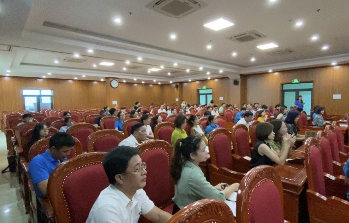 LĐLĐ tỉnh Nam Định tổ chức lớp tập huấn sản xuất video clip