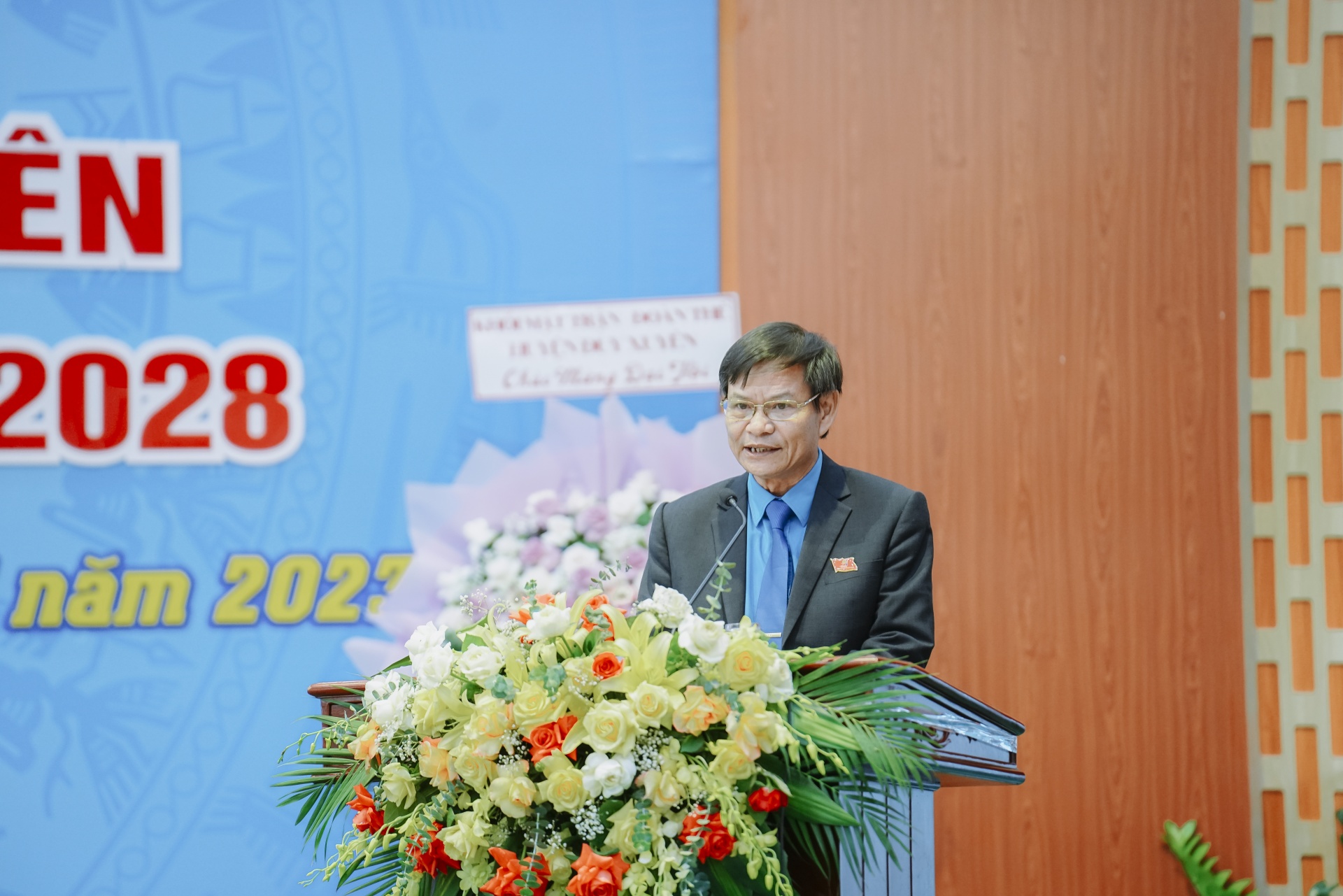 Một Công đoàn cấp huyện được Chủ tịch nước tặng thưởng Huân chương Lao động hạng Ba Một Công đoàn cấp huyện được Chủ tịch nước tặng thưởng Huân chương Lao động hạng Ba