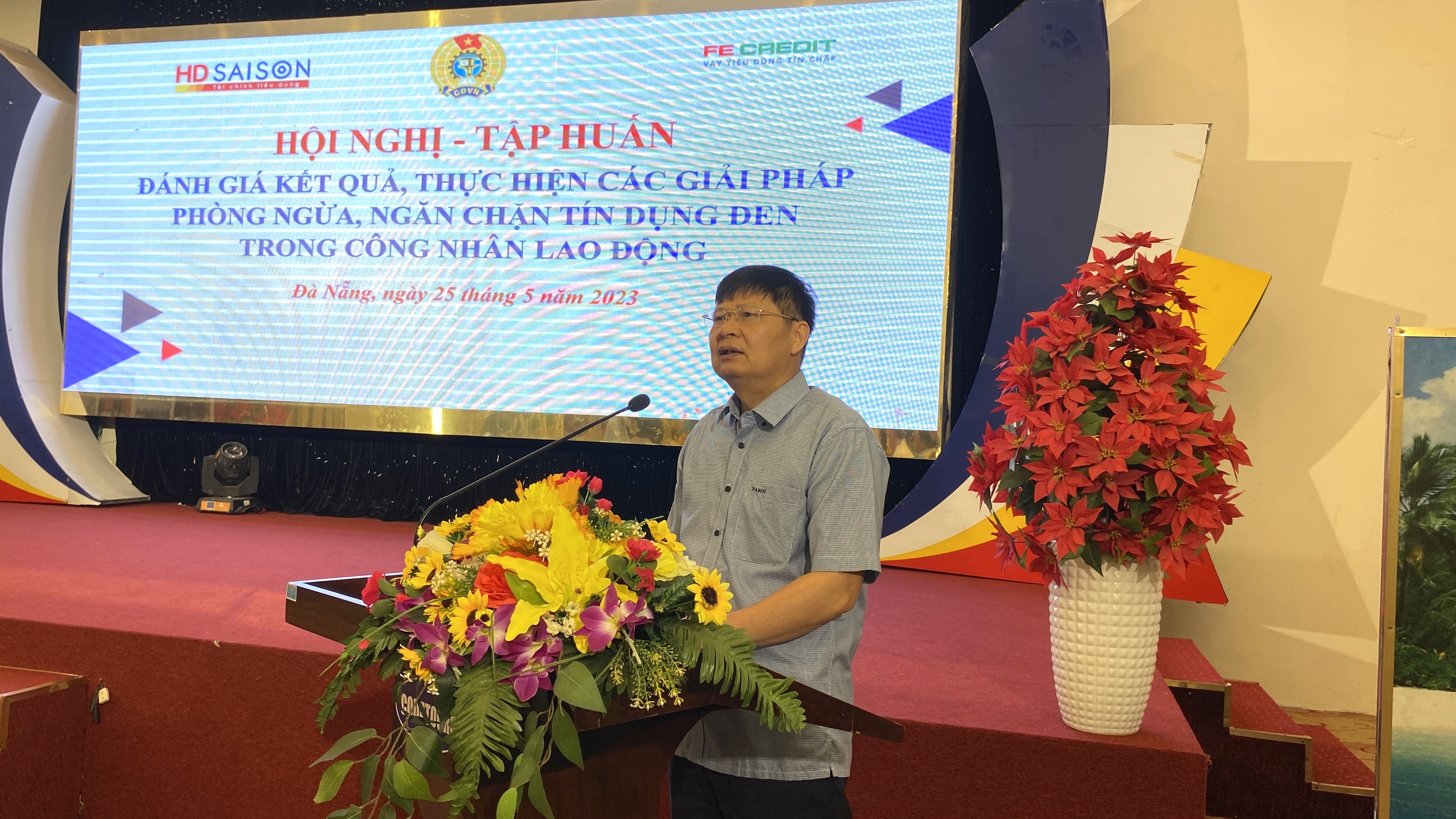 Các cấp công đoàn cần quyết liệt hơn trong triển khai gói vay cho công nhân