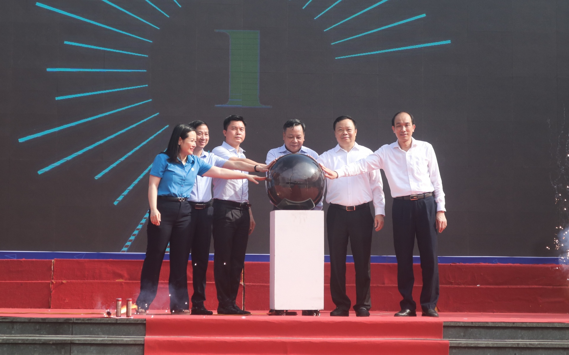 Hà Nội: Hàng nghìn cơ hội việc làm cho lao động quận Đống Đa