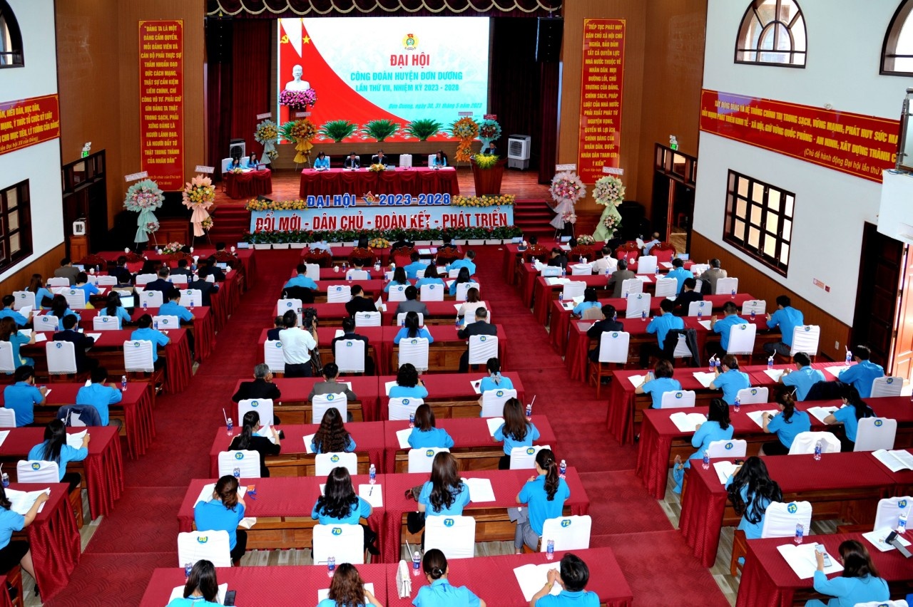 Công đoàn tham gia xây dựng huyện nông thôn mới kiểu mẫu ở Đơn Dương Công đoàn tham gia xây dựng huyện nông thôn mới kiểu mẫu ở Đơn Dương