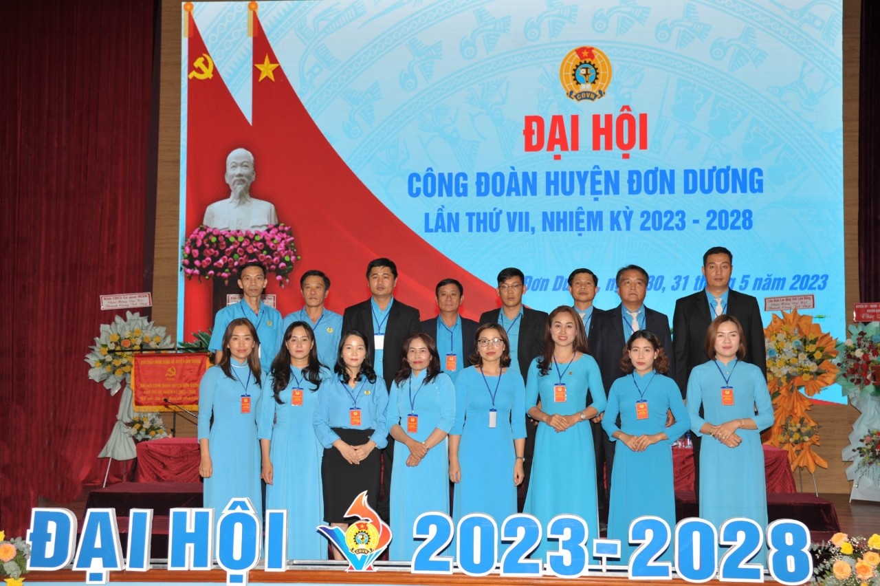 Công đoàn tham gia xây dựng huyện nông thôn mới kiểu mẫu ở Đơn Dương Công đoàn tham gia xây dựng huyện nông thôn mới kiểu mẫu ở Đơn Dương