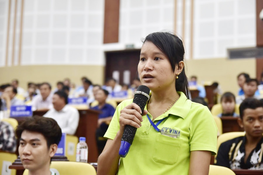 Lắng nghe công nhân lao động để thấu hiểu và chia sẻ