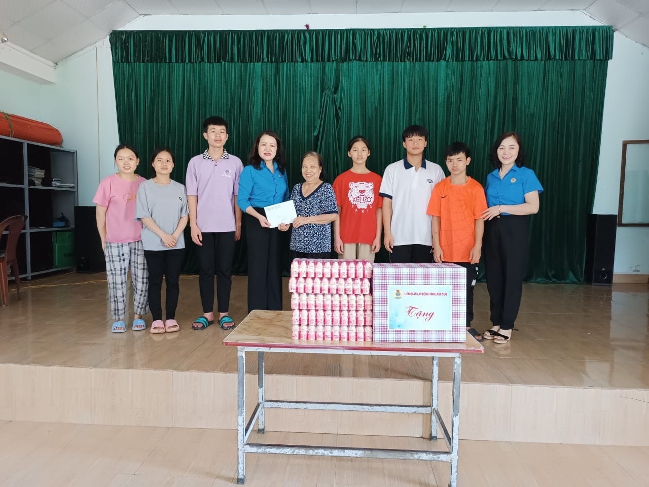 Các cấp Công đoàn tỉnh Lạng Sơn góp phần bảo vệ và chăm sóc, giáo dục trẻ em