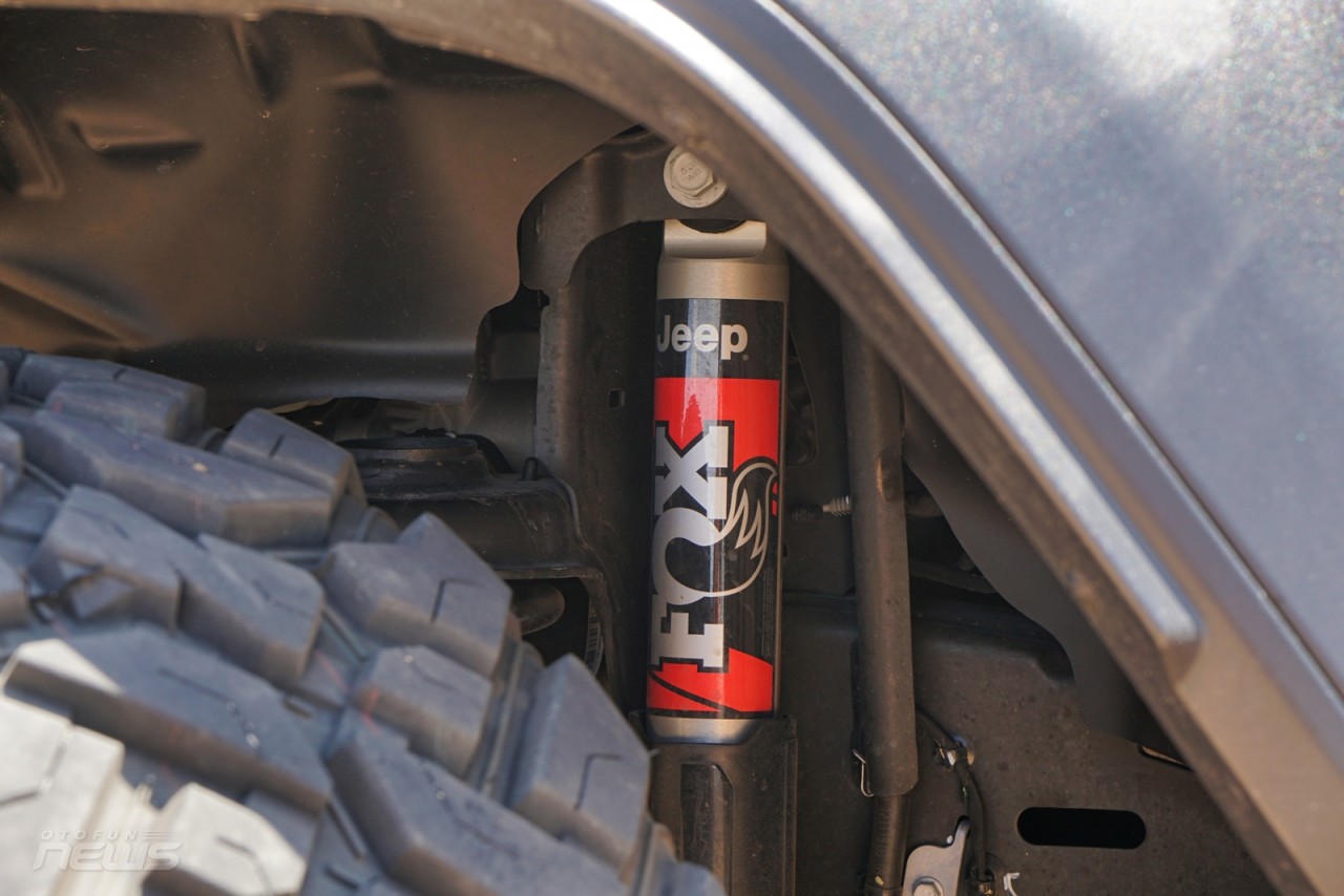 Jeep Gladiator 2023: Mẫu bán tải không dành cho số đông Jeep Gladiator 2023: Mẫu bán tải không dành cho số đông