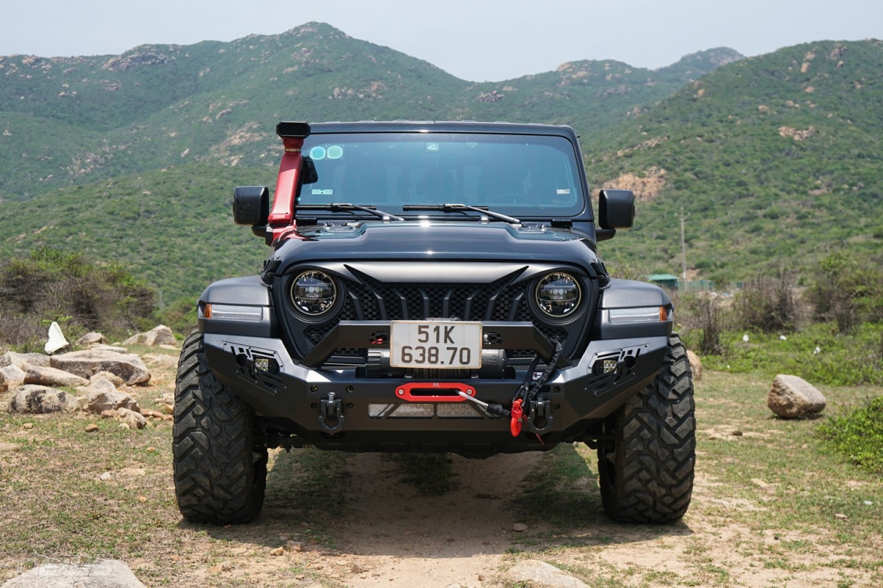 Jeep Gladiator 2023: Mẫu bán tải không dành cho số đông Jeep Gladiator 2023: Mẫu bán tải không dành cho số đông