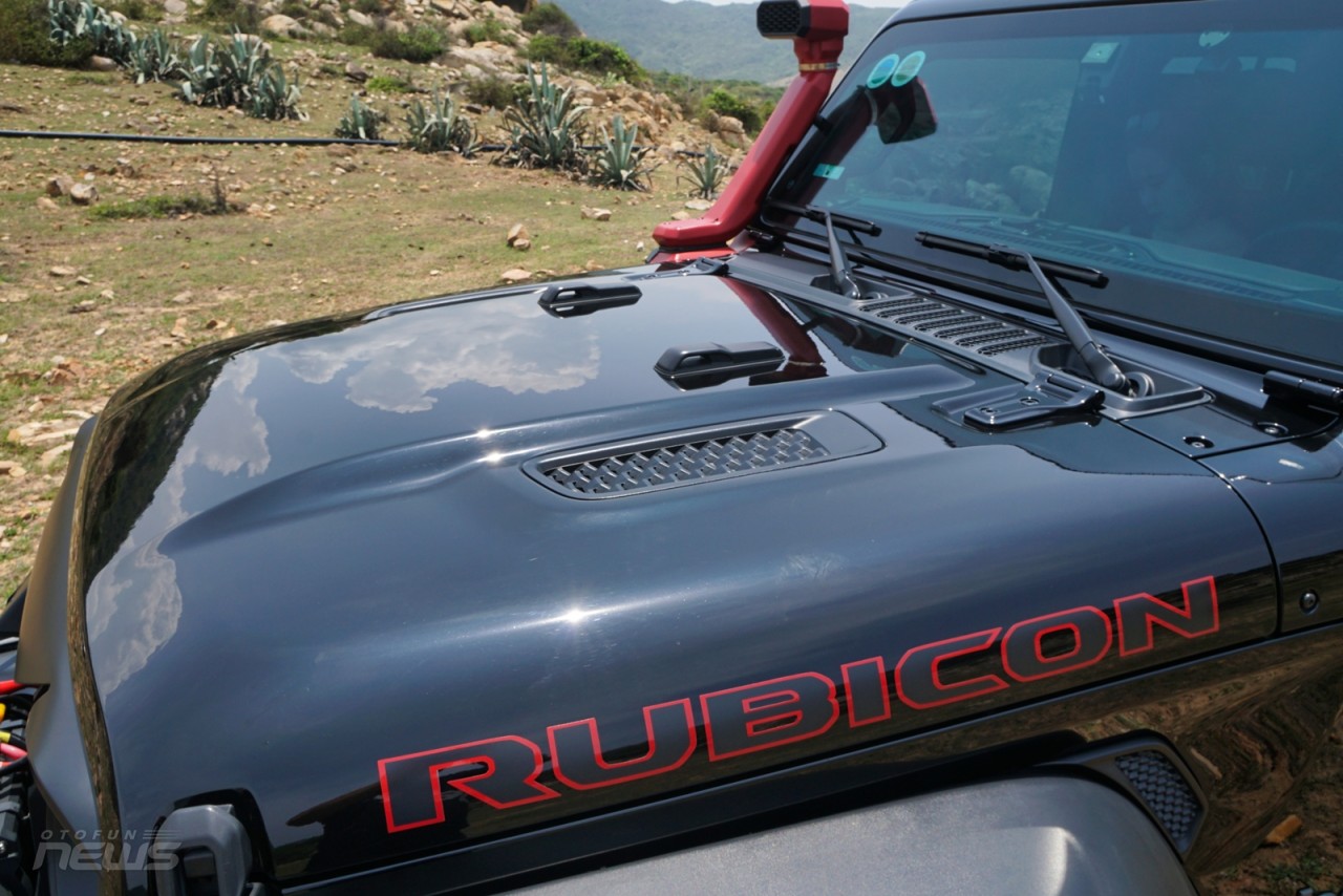 Jeep Gladiator 2023: Mẫu bán tải không dành cho số đông Jeep Gladiator 2023: Mẫu bán tải không dành cho số đông