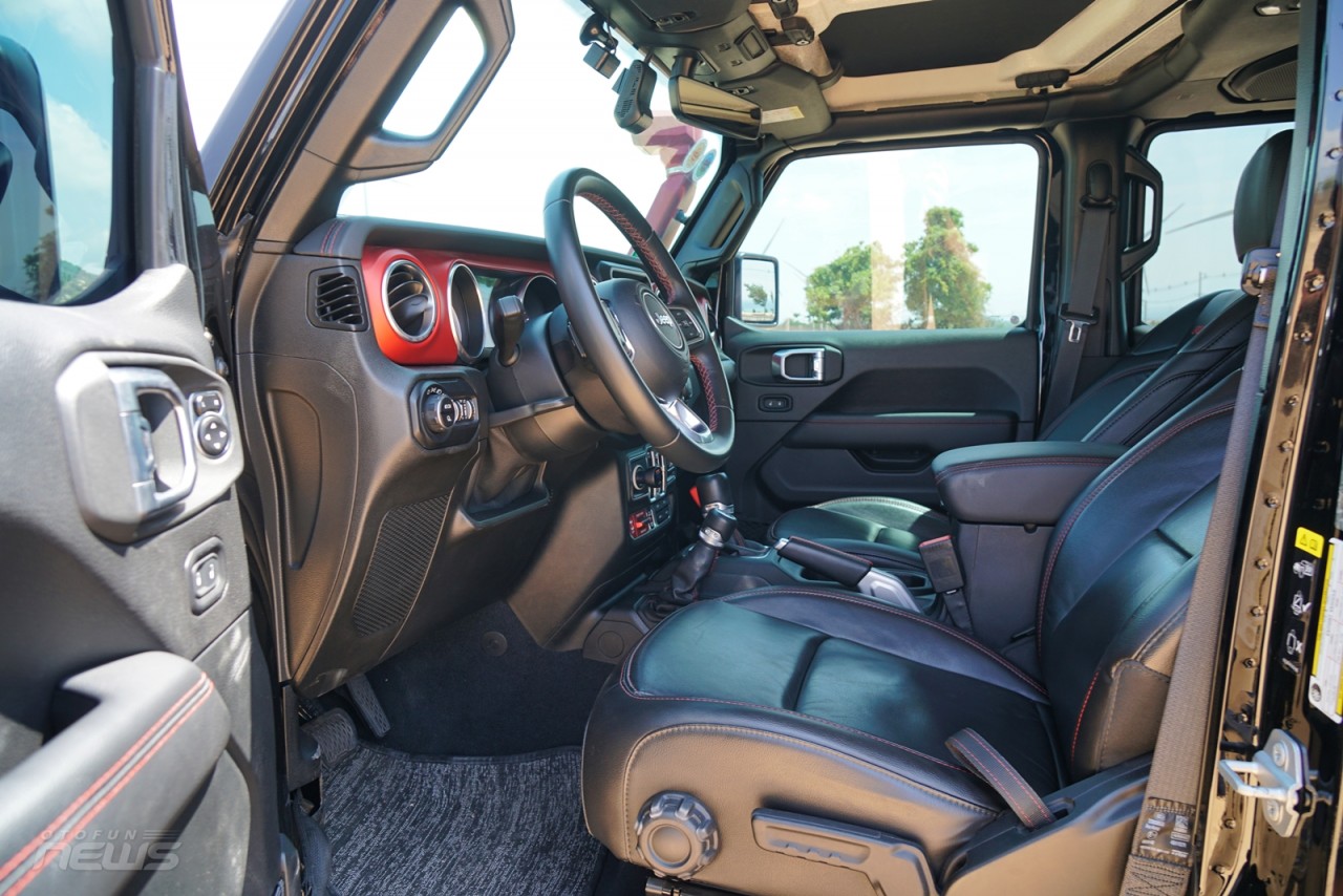 Jeep Gladiator 2023: Mẫu bán tải không dành cho số đông Jeep Gladiator 2023: Mẫu bán tải không dành cho số đông