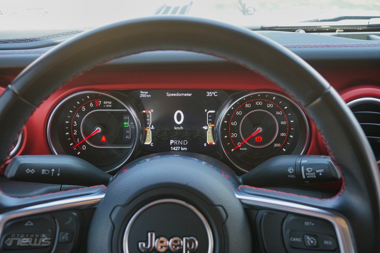 Jeep Gladiator 2023: Mẫu bán tải không dành cho số đông Jeep Gladiator 2023: Mẫu bán tải không dành cho số đông