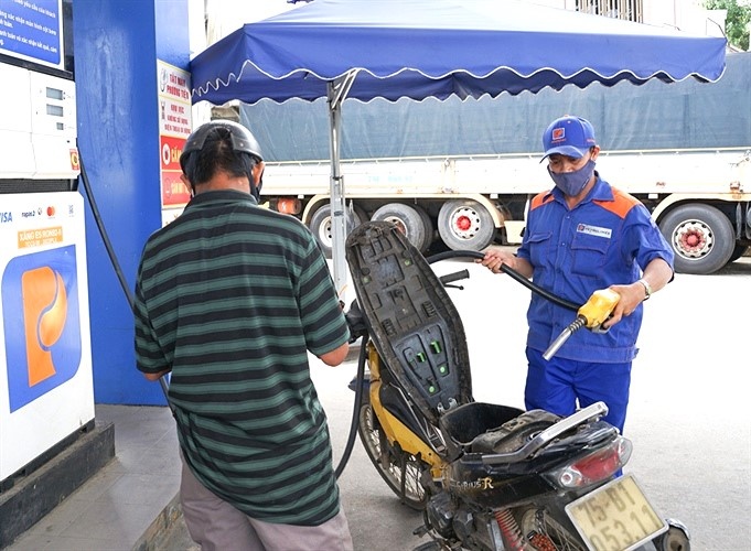 Dũng cảm cứu người, nhân viên cửa hàng xăng dầu gắn với danh hiệu “Người tốt việc tốt”