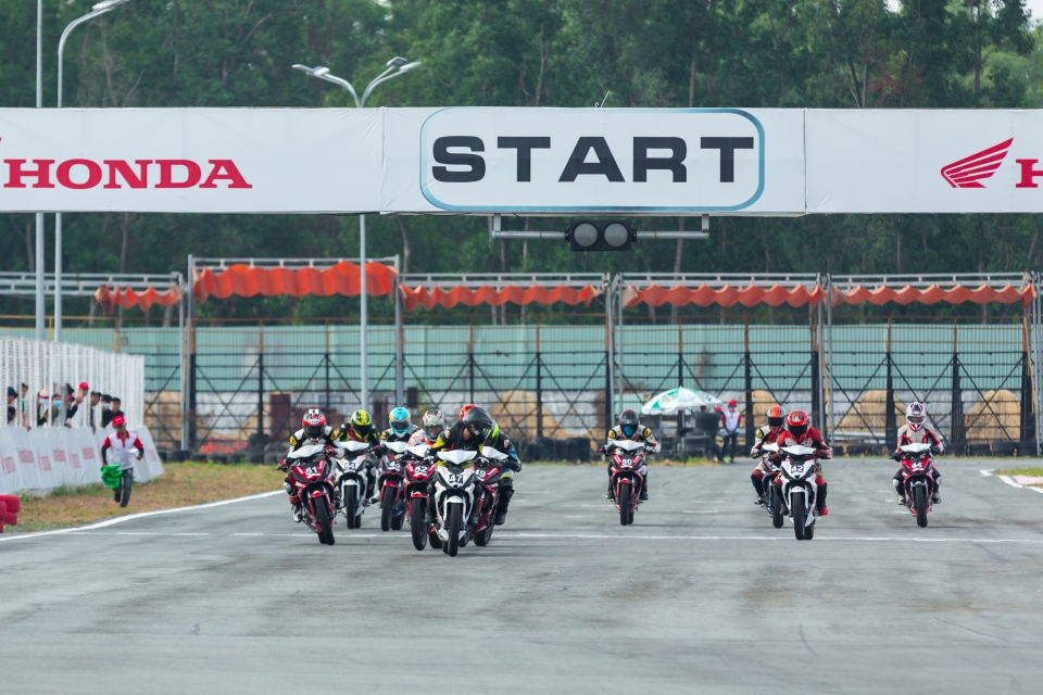 Giải đua xe Mô tô Việt Nam 2023 sẽ diễn ra vào ngày 18/6 Giải đua xe Mô tô Việt Nam 2023 sẽ diễn ra vào ngày 18/6