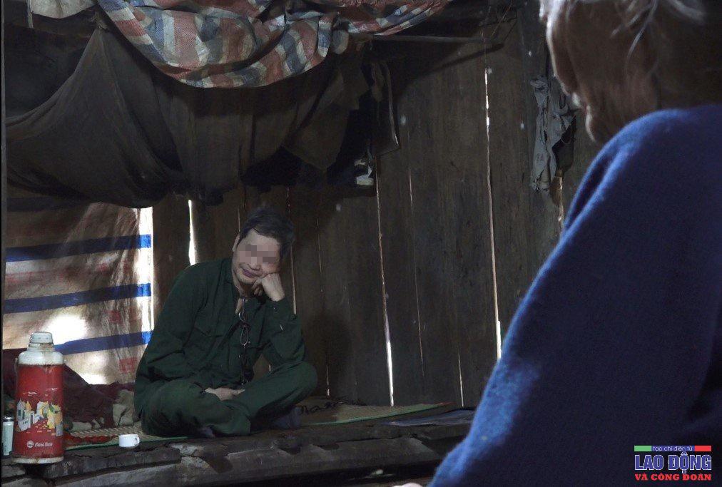 Đón đọc loạt phóng sự: “Người điên” – món nợ ân tình dành cho người tỉnh