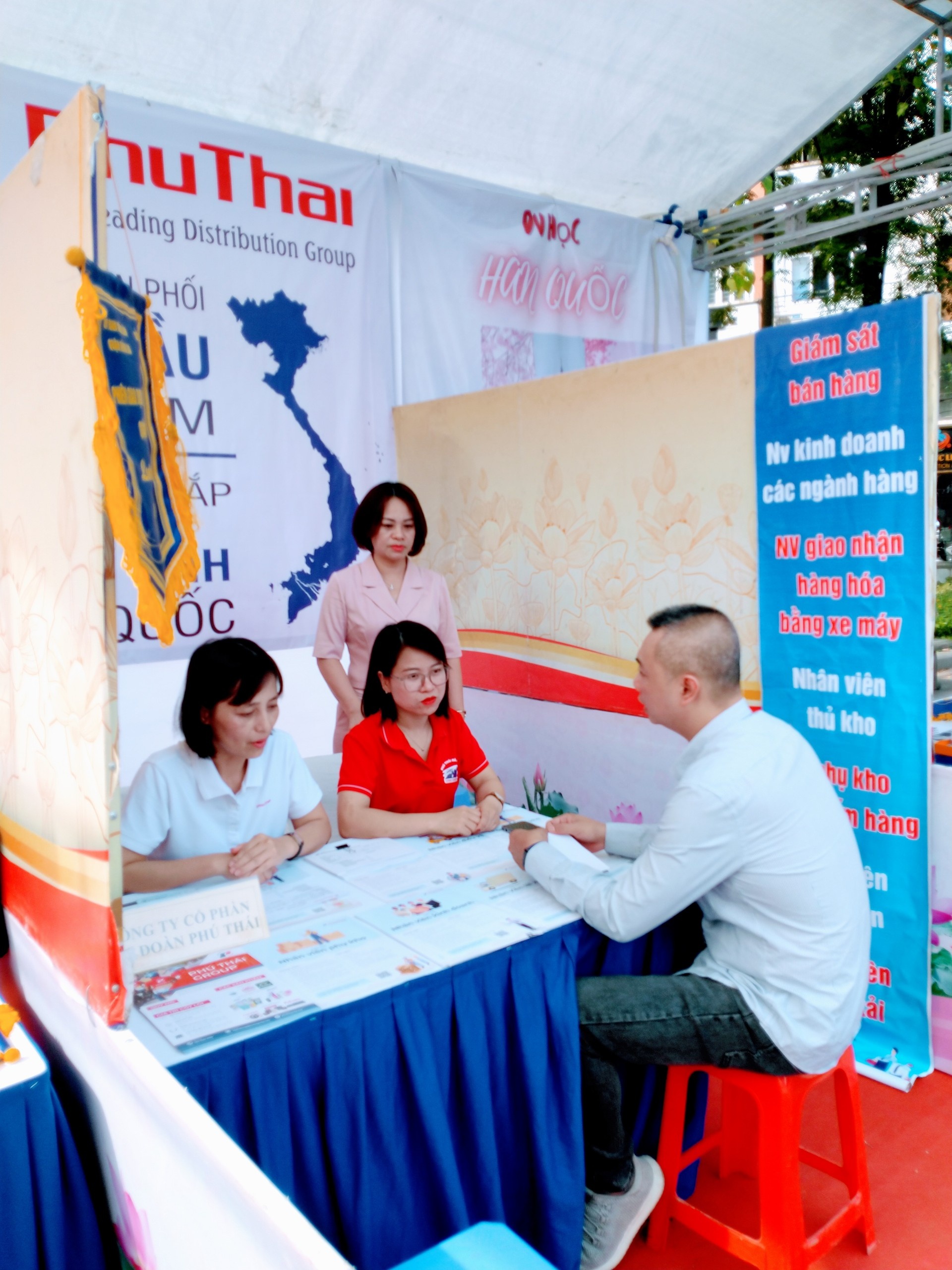 Nhu cầu tuyển dụng lao động trong những tháng đầu năm 2023 sụt giảm Nhu cầu tuyển dụng lao động trong những tháng đầu năm 2023 sụt giảm