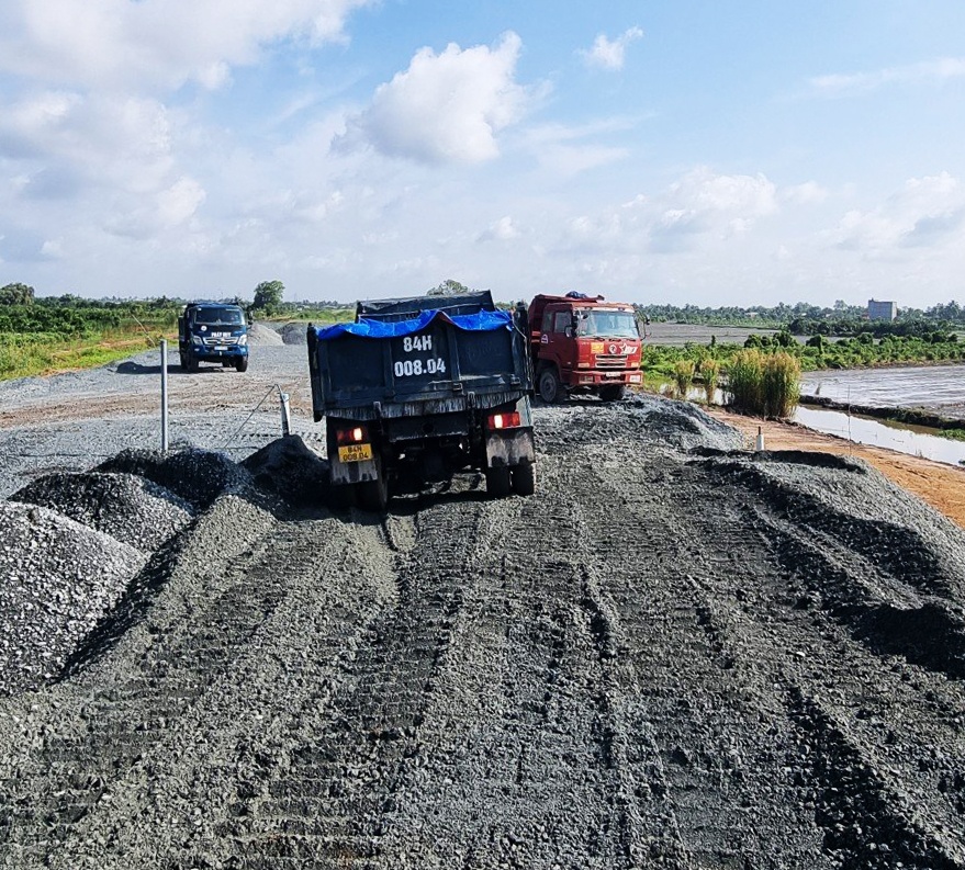 Hạ tầng giao thông đưa đất chín rồng cất cánh