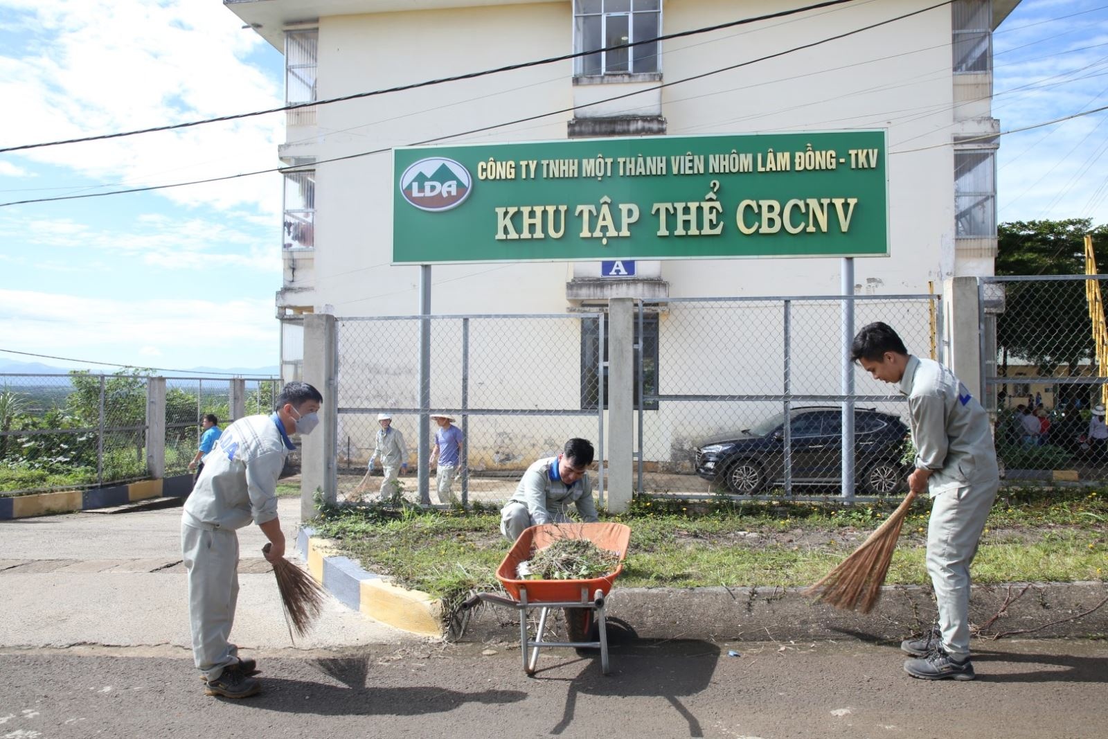 Công đoàn TKV: Xây dựng Khu tập thể công nhân “Sạch đẹp - Văn minh”