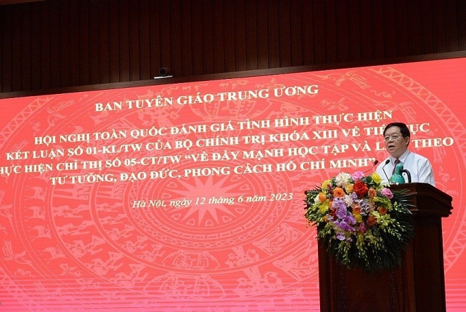 Hội nghị toàn quốc đánh giá tình hình thực hiện Kết luận 01-KL/TW của Bộ Chính trị Hội nghị toàn quốc đánh giá tình hình thực hiện Kết luận 01-KL/TW của Bộ Chính trị