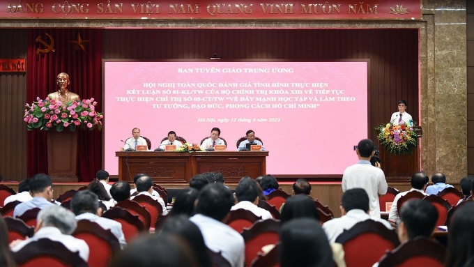 Hội nghị toàn quốc đánh giá tình hình thực hiện Kết luận 01-KL/TW của Bộ Chính trị Hội nghị toàn quốc đánh giá tình hình thực hiện Kết luận 01-KL/TW của Bộ Chính trị