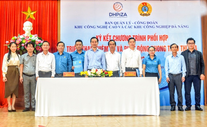 Bài B6: Chính sách lao động tiền lương - Một số suy nghĩ nhân Tháng Công nhân