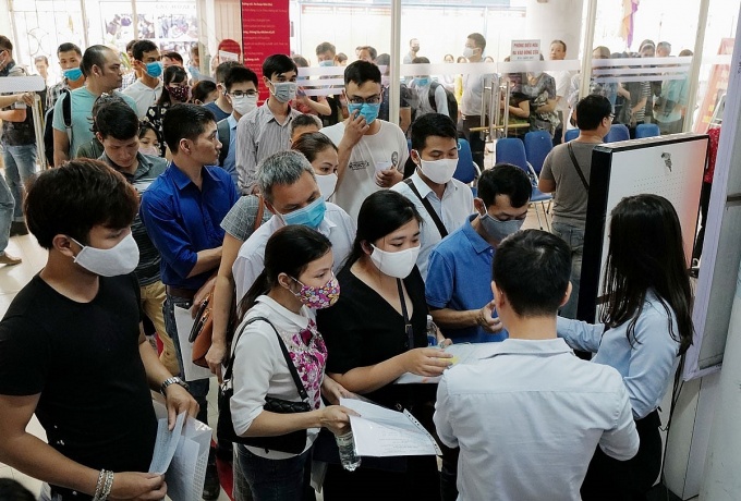 Bài B6: Chính sách lao động tiền lương - Một số suy nghĩ nhân Tháng Công nhân