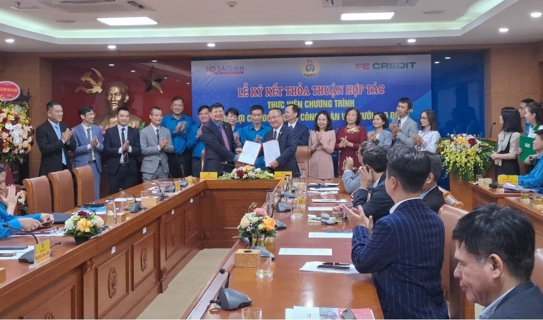 Bài 5: Về gói tín dụng 20.000 tỷ đồng lãi suất thấp dành cho người lao động Bài 5: Về gói tín dụng 20.000 tỷ đồng lãi suất thấp dành cho người lao động