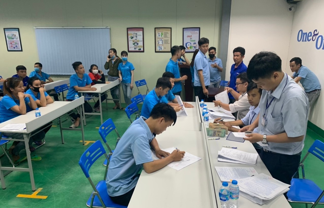 Bài 5: Về gói tín dụng 20.000 tỷ đồng lãi suất thấp dành cho người lao động Bài 5: Về gói tín dụng 20.000 tỷ đồng lãi suất thấp dành cho người lao động