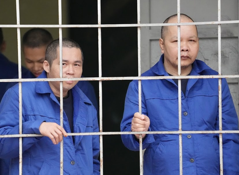 Bài 4: Chỉ cần chút nghĩa đồng bào thôi đã… gần đủ!