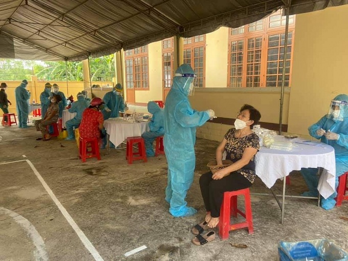 Phụ cấp ưu đãi nghề của ngành Y tế và những nghịch lý Phụ cấp ưu đãi nghề của ngành Y tế và những nghịch lý