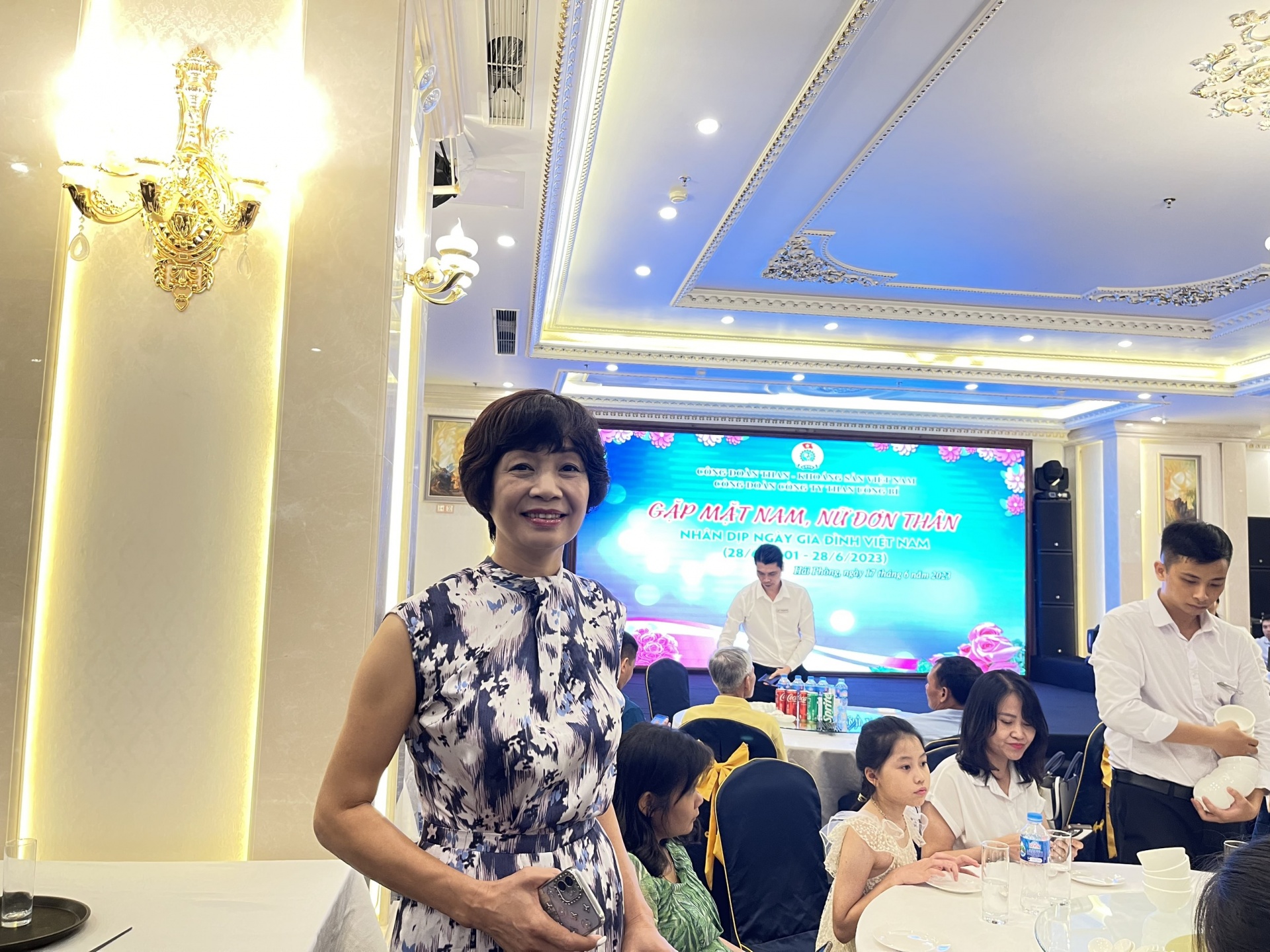 Công đoàn Công ty Than Uông Bí: Ấm áp buổi gặp mặt nam, nữ đơn thân Công đoàn Công ty Than Uông Bí: Ấm áp buổi gặp mặt nam, nữ đơn thân