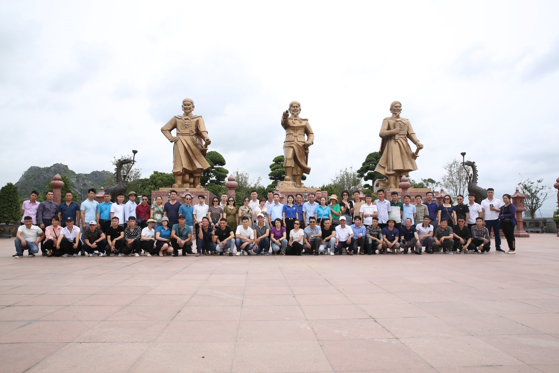 Công đoàn Công ty Than Uông Bí: Ấm áp buổi gặp mặt nam, nữ đơn thân Công đoàn Công ty Than Uông Bí: Ấm áp buổi gặp mặt nam, nữ đơn thân