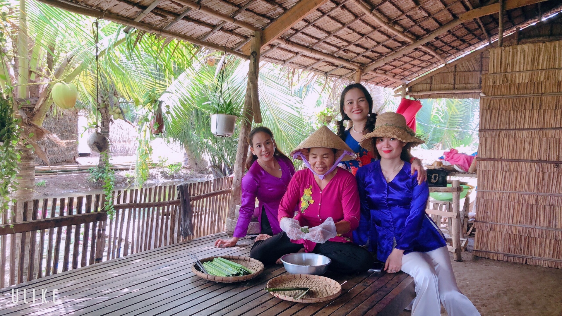 Du lịch miền Tây: Làm giàu từ những giá trị truyền thống