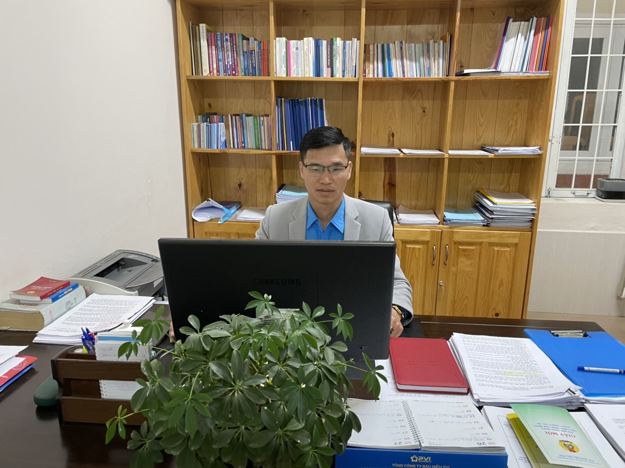 Chưa một lần được làm nhà báo, nhưng tôi viết vì trách nhiệm và tình yêu với công đoàn Chưa một lần được làm nhà báo, nhưng tôi viết vì trách nhiệm và tình yêu với công đoàn