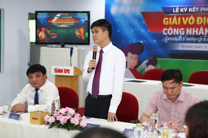 Giải bóng đá công nhân toàn quốc: Sẽ là ngày hội của công nhân Giải bóng đá công nhân toàn quốc: Sẽ là ngày hội của công nhân