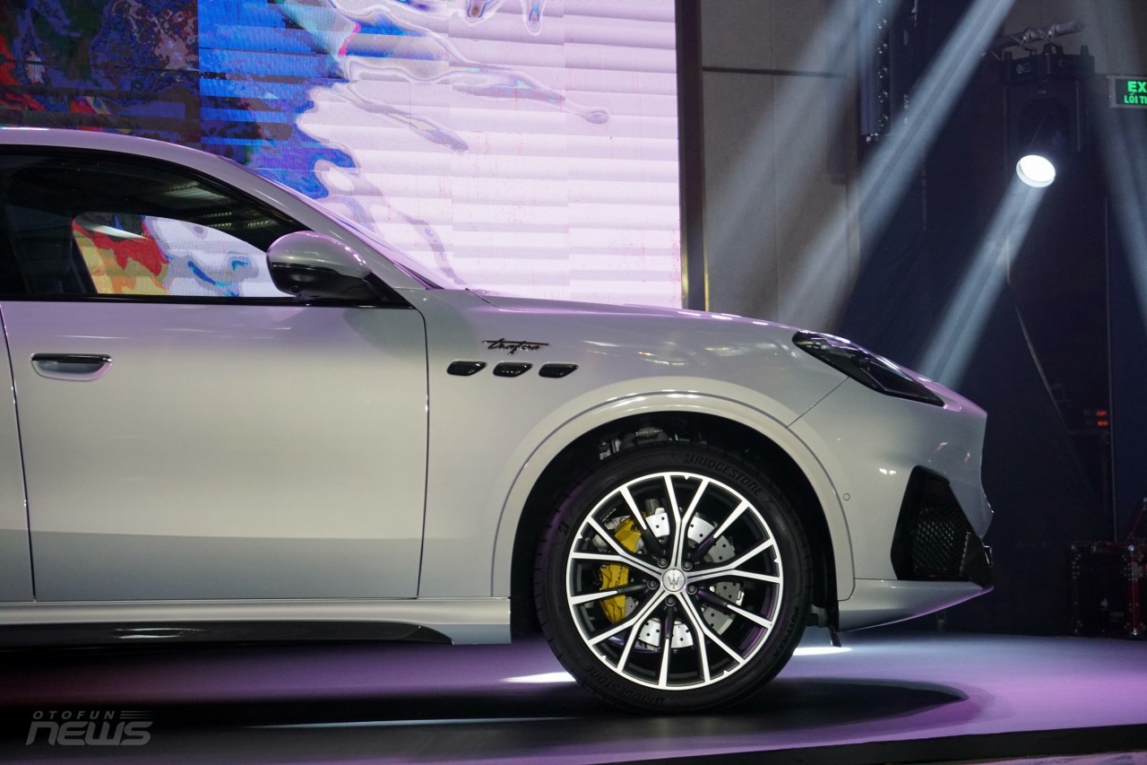 Cận cảnh Maserati Grecale Maserati Grecale Trofeo giá 7,5 tỷ đồng
