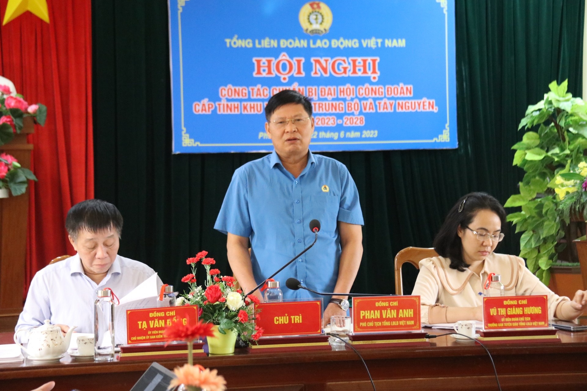 Công đoàn 10 tỉnh Nam Trung Bộ và Tây Nguyên chuẩn bị tốt đại hội nhiệm kỳ 2023 – 2028 Công đoàn 10 tỉnh Nam Trung Bộ và Tây Nguyên chuẩn bị tốt đại hội nhiệm kỳ 2023 – 2028