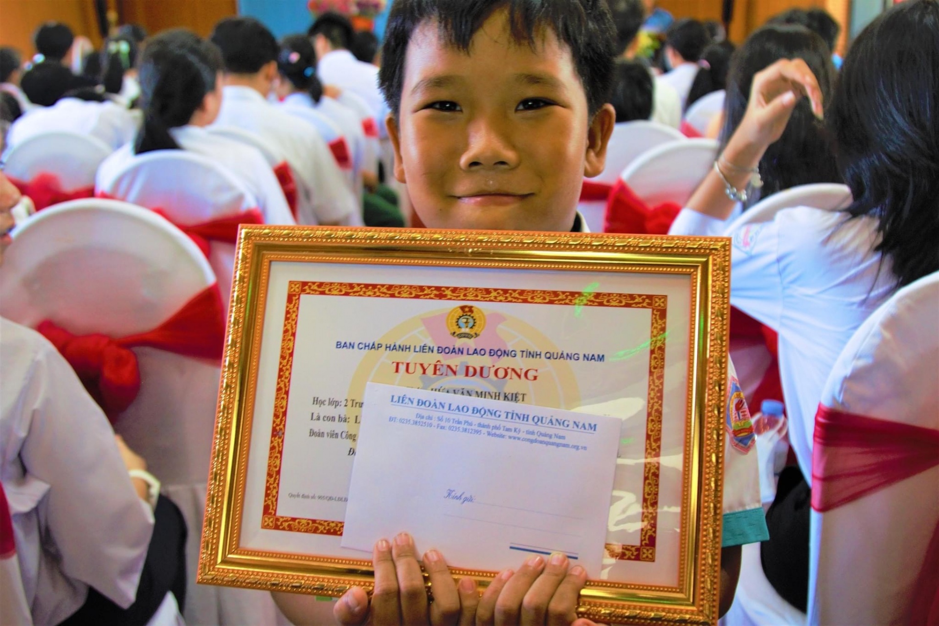 Quảng Nam khen thưởng 120 con đoàn viên, CNVCLĐ vượt khó học giỏi Quảng Nam khen thưởng 120 con đoàn viên, CNVCLĐ vượt khó học giỏi