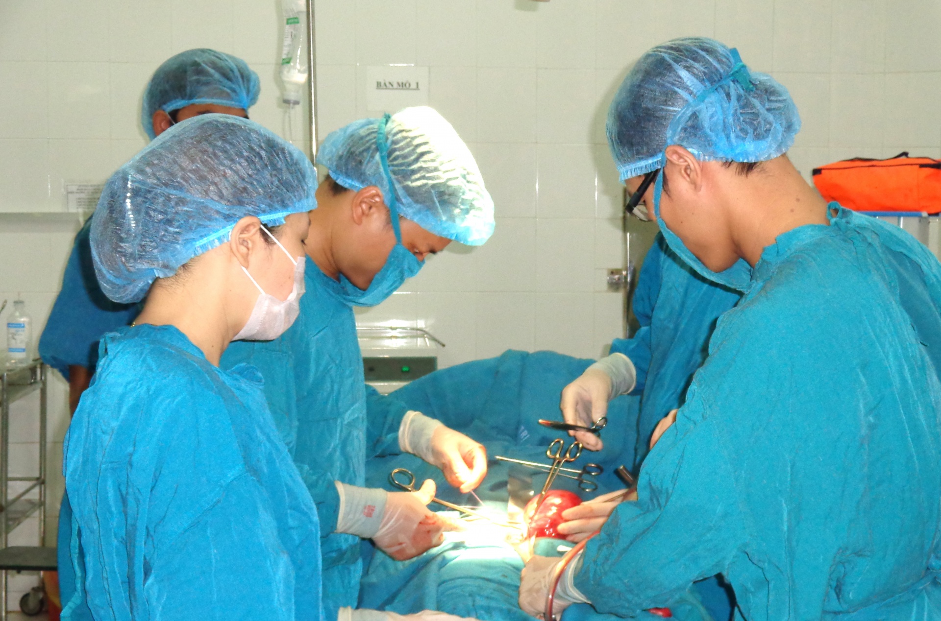 Tiếp tục đổi mới hoạt động công đoàn để góp vào sự nghiệp bảo vệ sức khỏe người dân