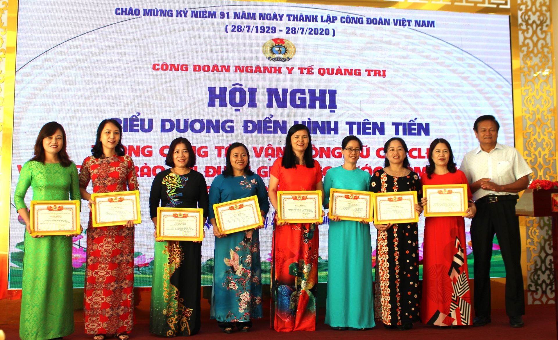 Tiếp tục đổi mới hoạt động công đoàn để góp vào sự nghiệp bảo vệ sức khỏe người dân