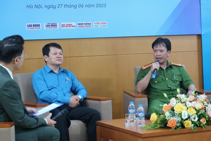 Chung tay bàn giải pháp "Chủ động ngăn chặn ma túy từ sớm, từ xa để bảo vệ CNLĐ" Chung tay bàn giải pháp "Chủ động ngăn chặn ma túy từ sớm, từ xa để bảo vệ CNLĐ"